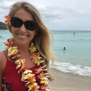 Meet your Posher, Alyssa